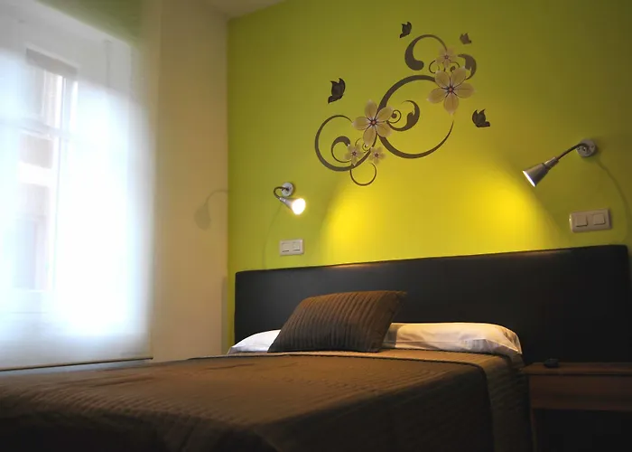 Happy Hostal Carrales Burgo